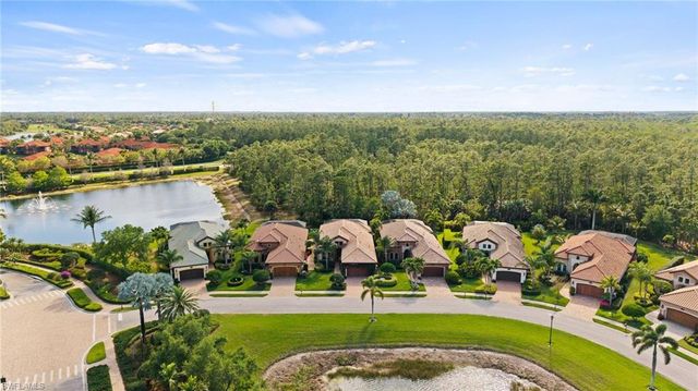 6223 BRUNELLO LN, Naples, FL 34113