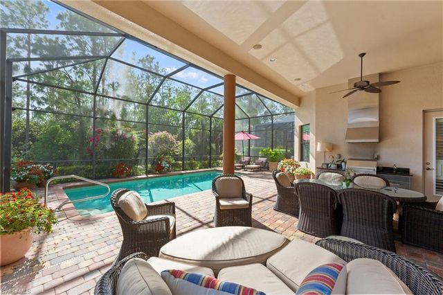 6223 BRUNELLO LN, Naples, FL 34113