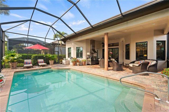 6223 BRUNELLO LN, Naples, FL 34113