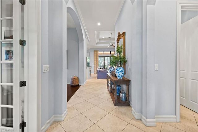 6223 BRUNELLO LN, Naples, FL 34113