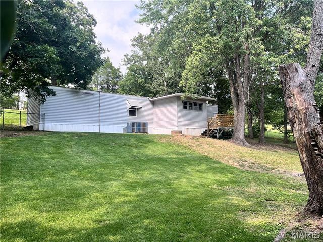3867 Flucom Road, De Soto, MO 63020