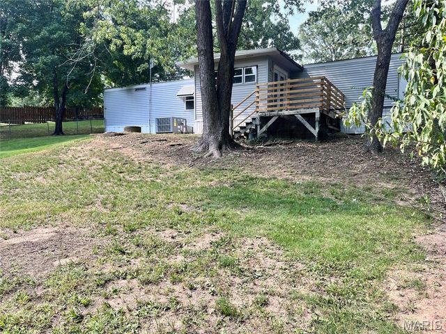 3867 Flucom Road, De Soto, MO 63020