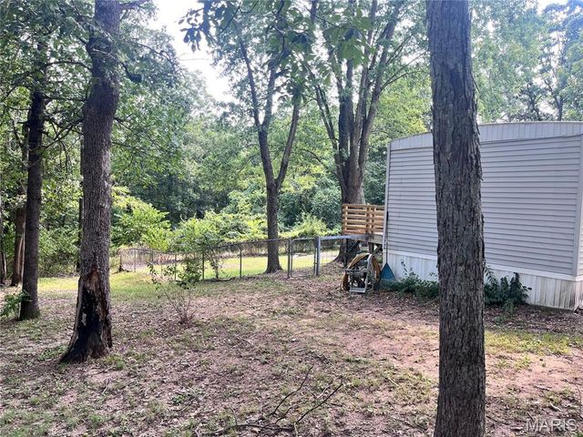 3867 Flucom Road, De Soto, MO 63020