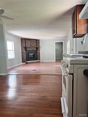 3867 Flucom Road, De Soto, MO 63020