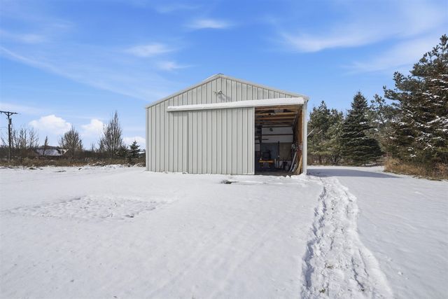 1549 Hayden Road, Attica, MI 48412