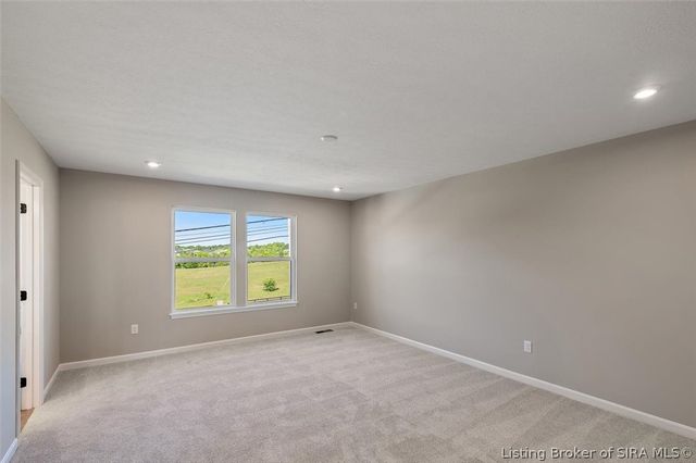 8222 Crescent Cove, Charlestown, IN 47111