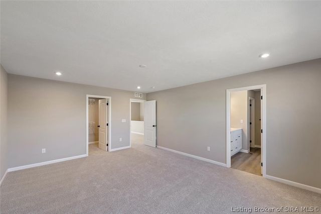 8222 Crescent Cove, Charlestown, IN 47111