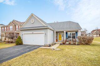 1075 Christine Lane, Antioch, IL 60002