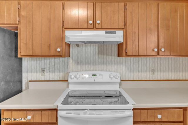 114 Education Lane, Havelock, NC 28532