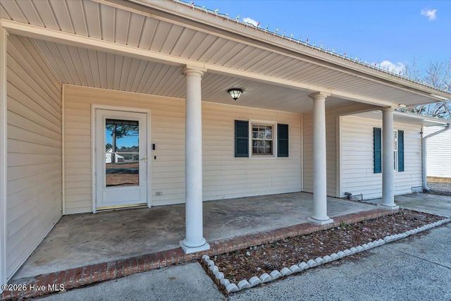 114 Education Lane, Havelock, NC 28532