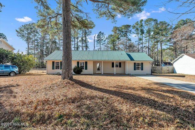 114 Education Lane, Havelock, NC 28532