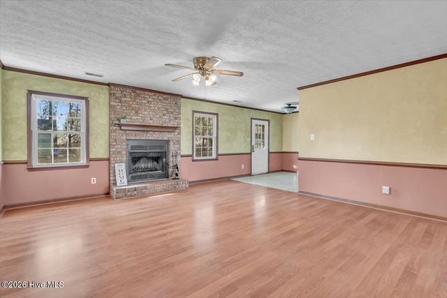 114 Education Lane, Havelock, NC 28532