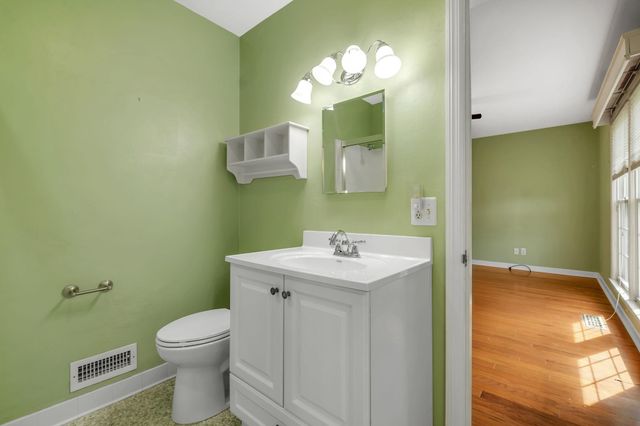 2218 Killarney Way, Tallahassee, FL 32309