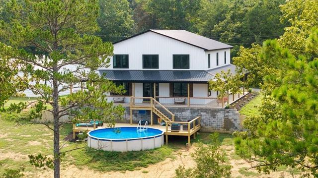 132 Hiwassee Drive, Decatur, TN 37322