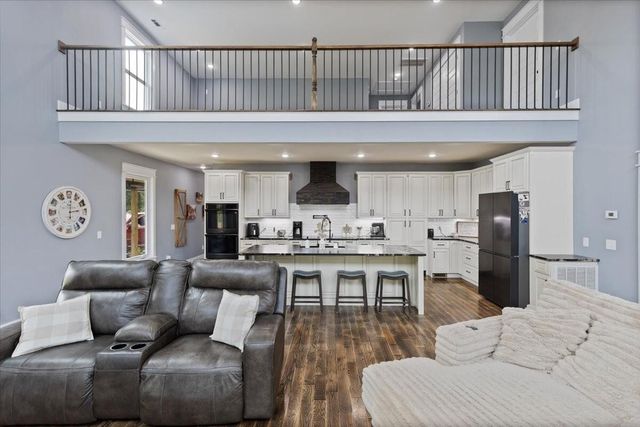 132 Hiwassee Drive, Decatur, TN 37322
