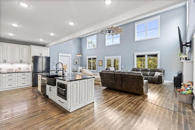 132 Hiwassee Drive, Decatur, TN 37322