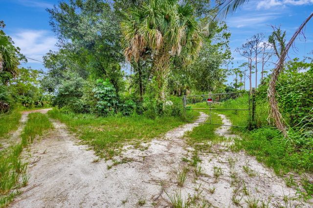 15532 43rd Road N, Loxahatchee Groves, FL 33470