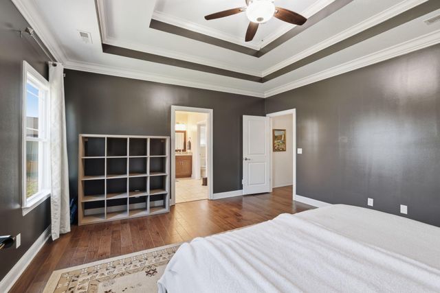 747 Deer Valley Drive, Hixson, TN 37343