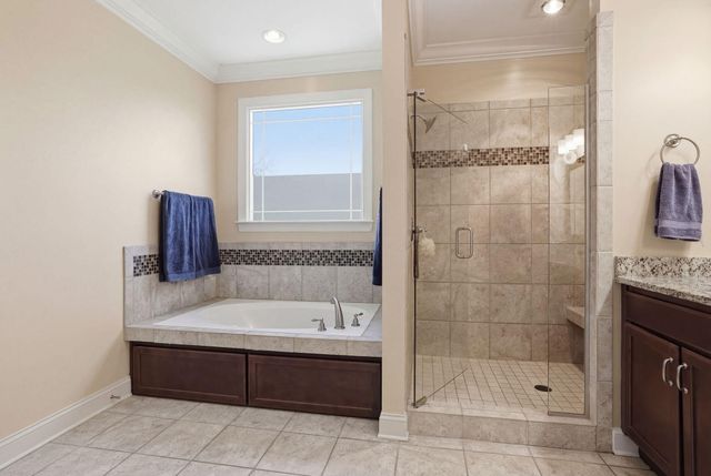 747 Deer Valley Drive, Hixson, TN 37343