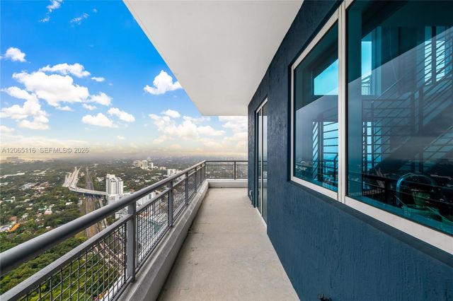 60 SW 13th Street 4001, Miami, FL 33130