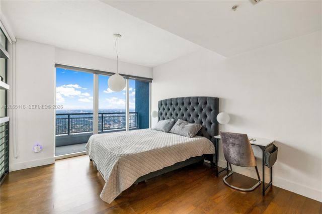 60 SW 13th Street 4001, Miami, FL 33130