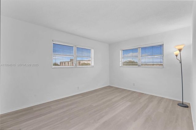 1280 NW 43rd Ave 302, Lauderhill, FL 33313