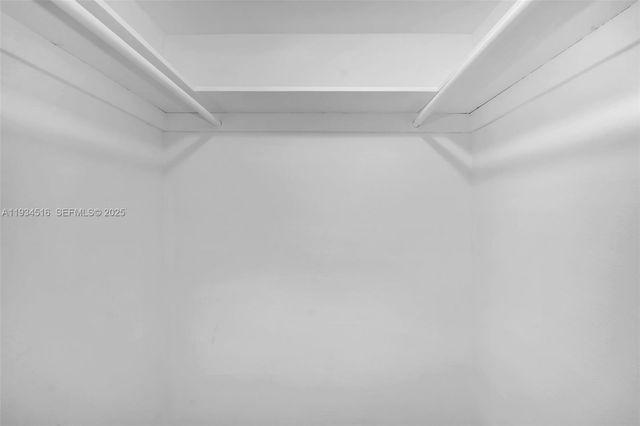 1280 NW 43rd Ave 302, Lauderhill, FL 33313