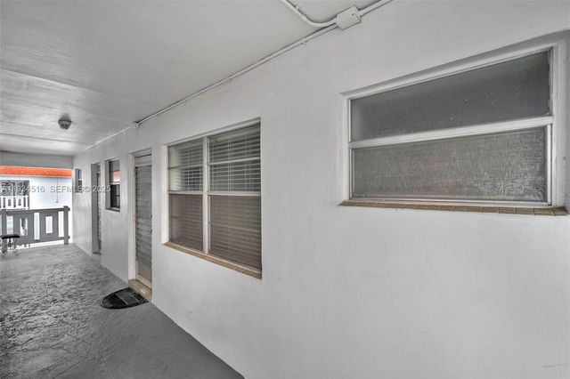 1280 NW 43rd Ave 302, Lauderhill, FL 33313