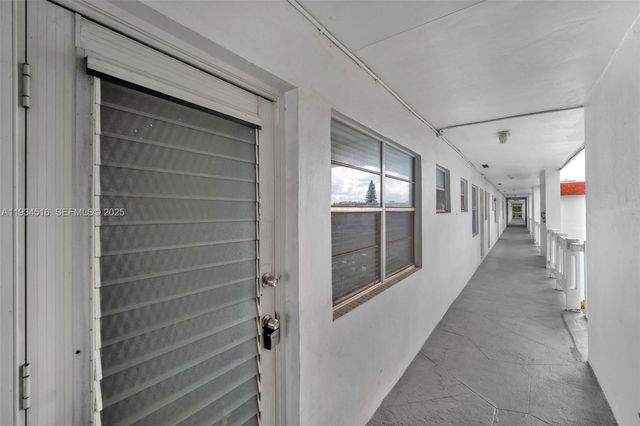 1280 NW 43rd Ave 302, Lauderhill, FL 33313