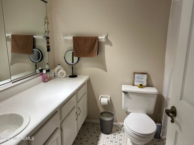 2042 Lamplighter Drive, Toms River, NJ 08753