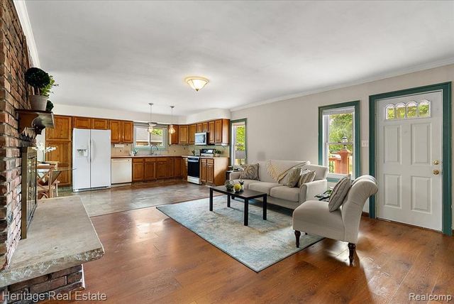 3877 N Oak Street, Metamora, MI 48455