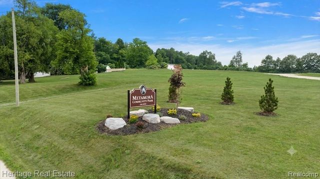 3877 N Oak Street, Metamora, MI 48455