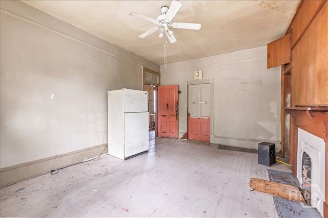 108 W 32nd Street, Savannah, GA 31401