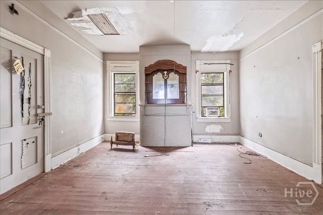 108 W 32nd Street, Savannah, GA 31401