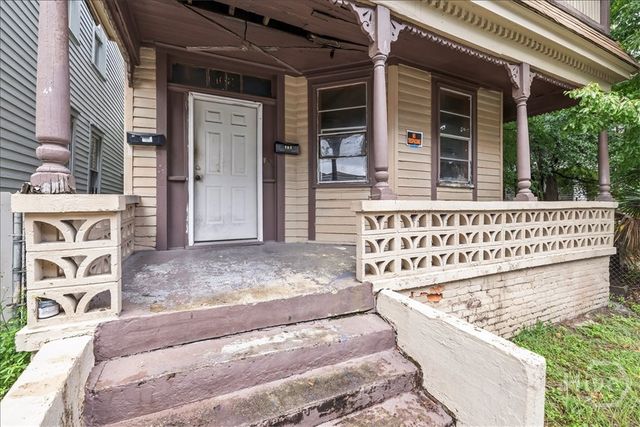 108 W 32nd Street, Savannah, GA 31401
