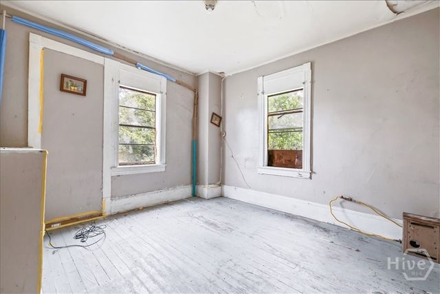 108 W 32nd Street, Savannah, GA 31401