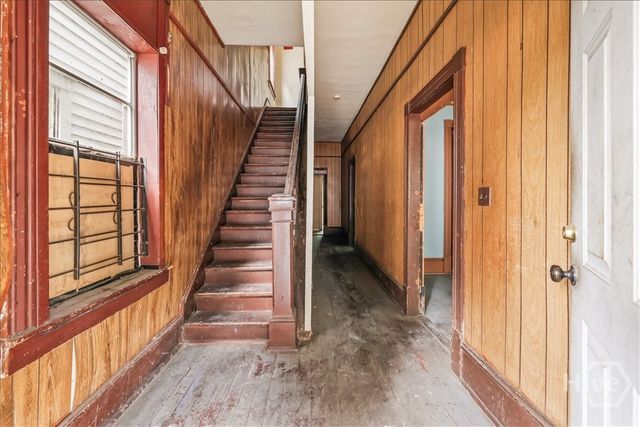 108 W 32nd Street, Savannah, GA 31401