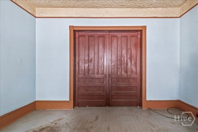 108 W 32nd Street, Savannah, GA 31401