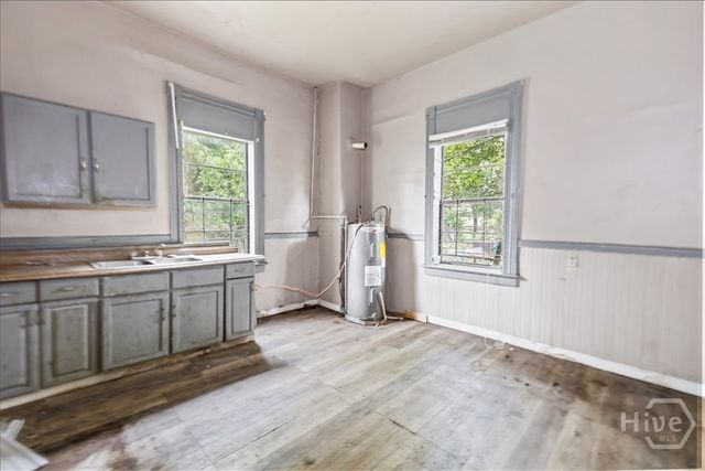 108 W 32nd Street, Savannah, GA 31401