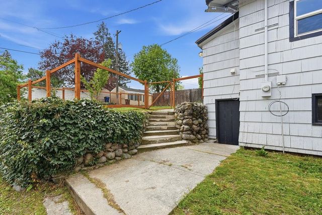 3611 W Heroy Ave, Spokane, WA 99205