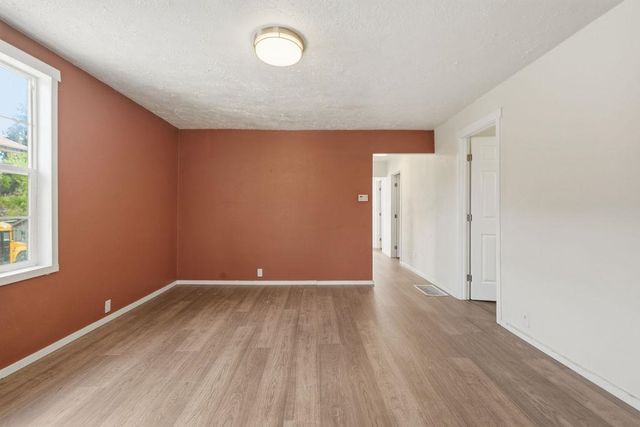 3611 W Heroy Ave, Spokane, WA 99205