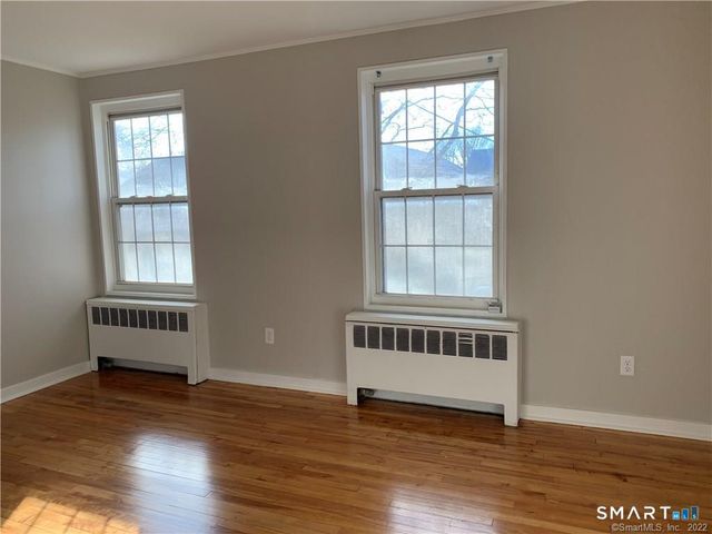 205 Virginia Avenue 205, Bridgeport, CT 06610