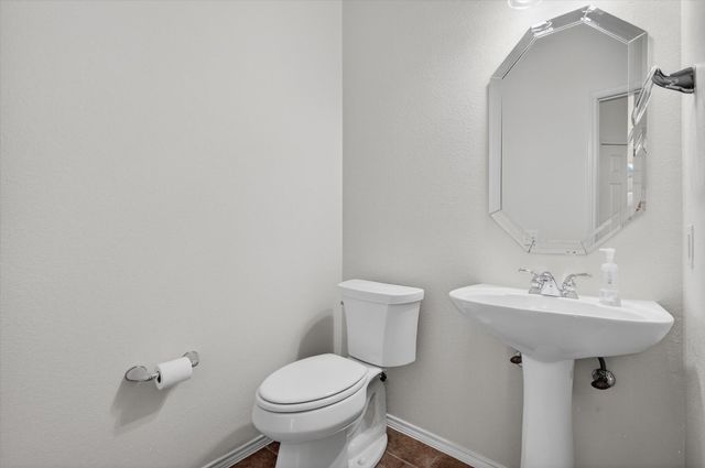 1204 Dover Heights Trail, Mansfield, TX 76063