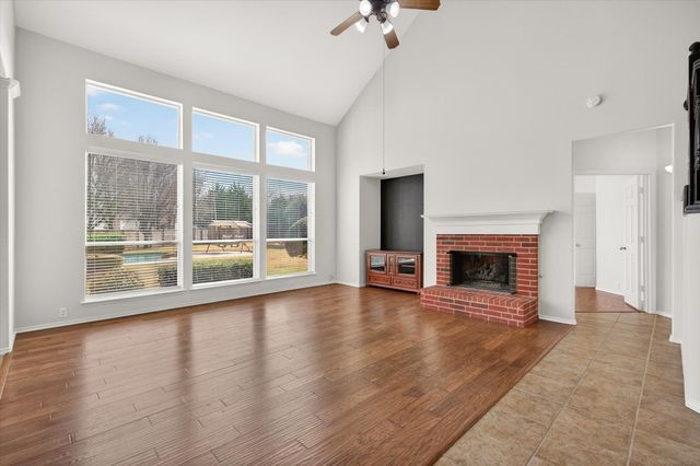 1204 Dover Heights Trail, Mansfield, TX 76063