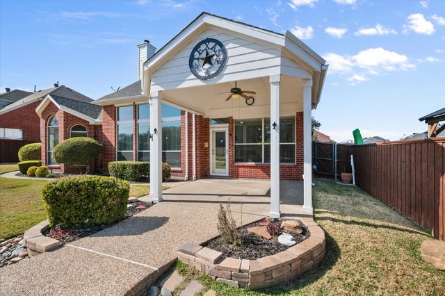 1204 Dover Heights Trail, Mansfield, TX 76063