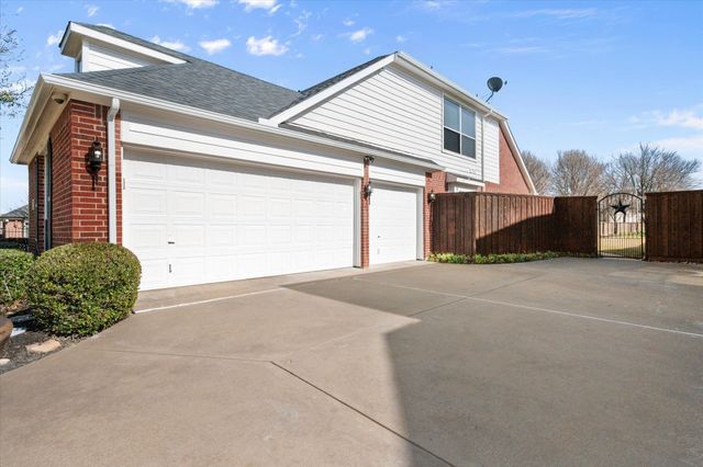 1204 Dover Heights Trail, Mansfield, TX 76063