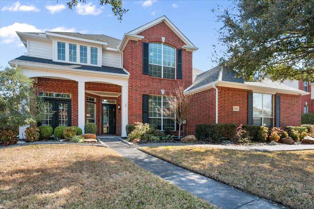 1204 Dover Heights Trail, Mansfield, TX 76063