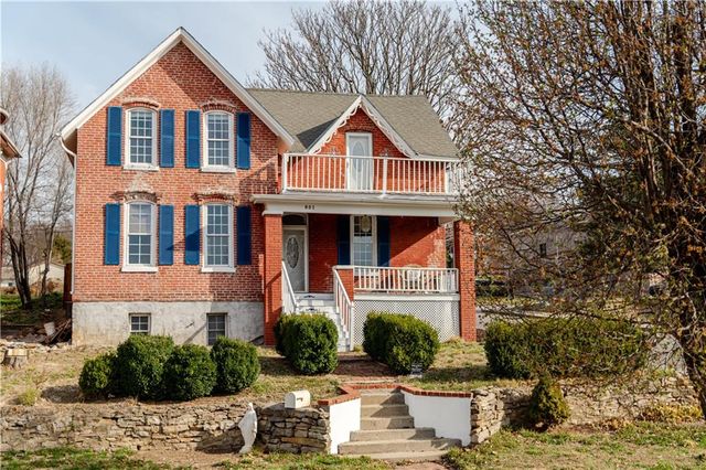 601 ATCHISON Street, Atchison, KS 66002