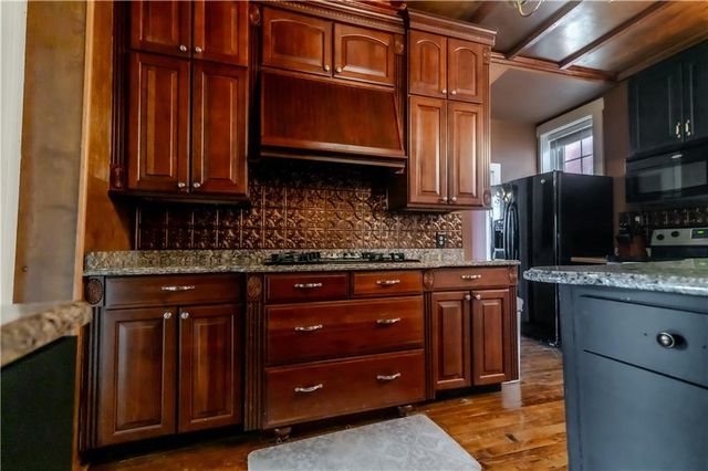 601 ATCHISON Street, Atchison, KS 66002