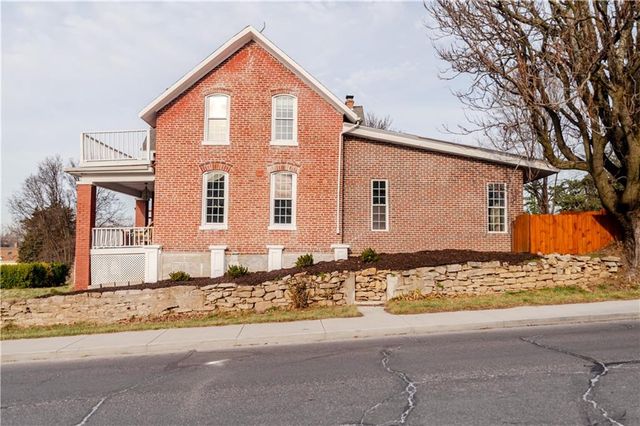 601 ATCHISON Street, Atchison, KS 66002